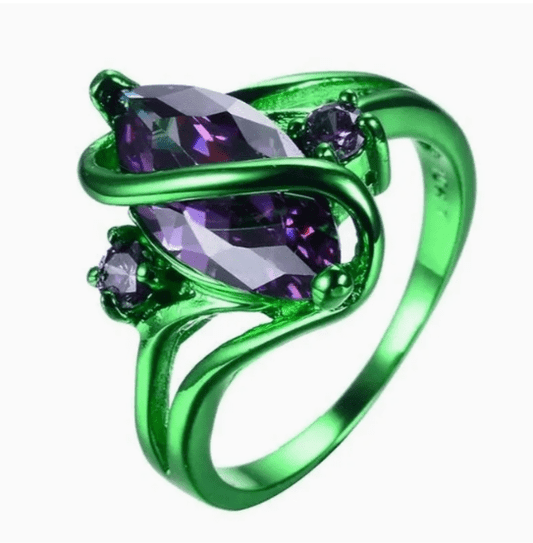 Jordyna & Co. Ring Unique, Eye-Catching Purple and Green Ladies Ring